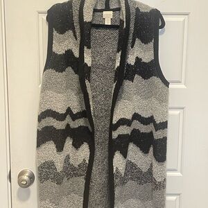 Chico’s Black & Gray Open-Front Sleeveless Knit Vest